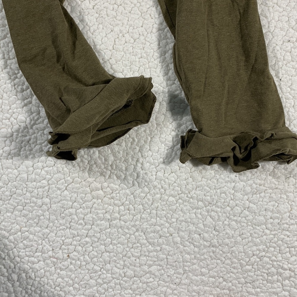 Matilda Jane ruffle bottom leggings - Picture 4 of 5